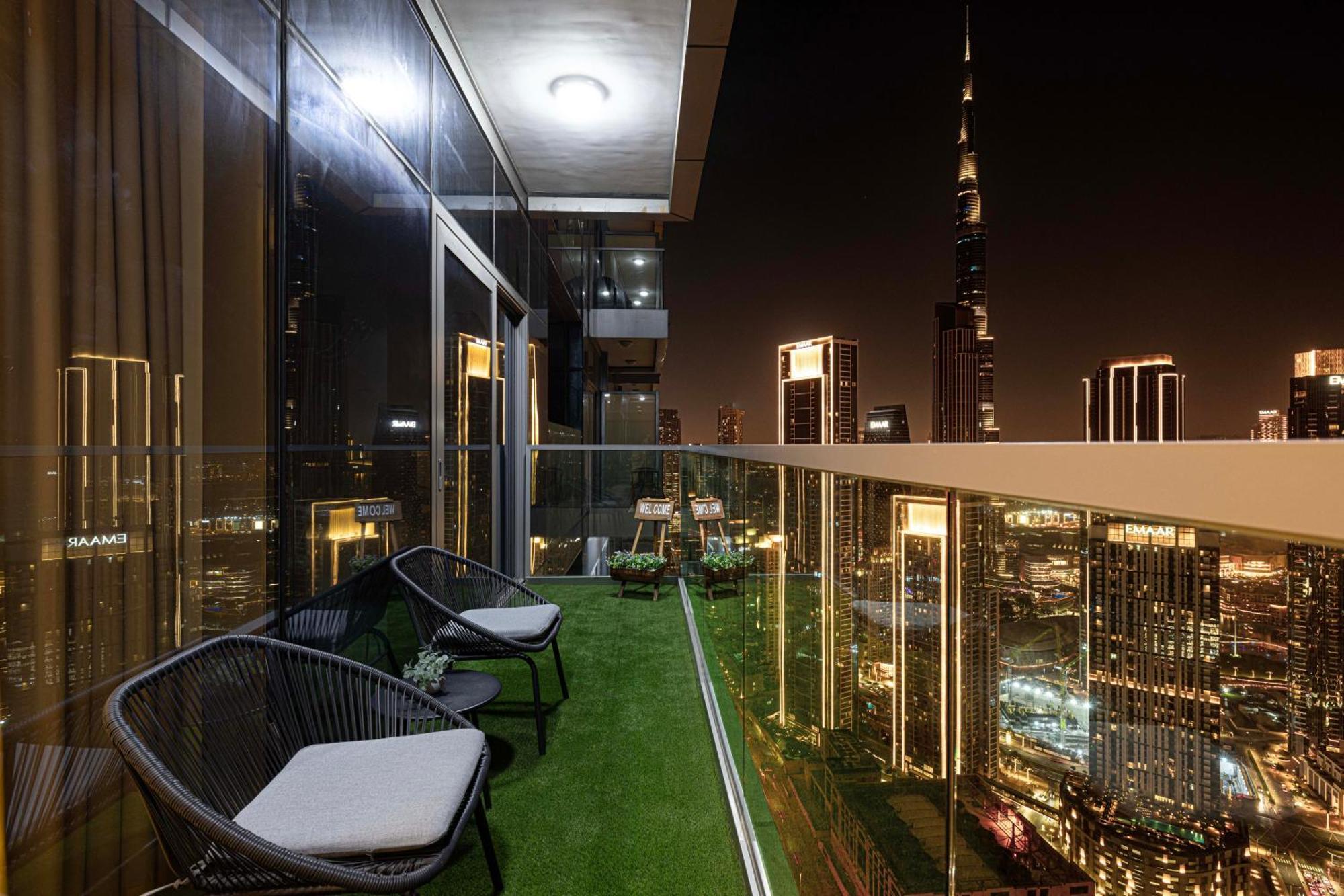 Apartamento Paramount Midtown, Infinity Pool, Burj Skyline Views Dubái Exterior foto