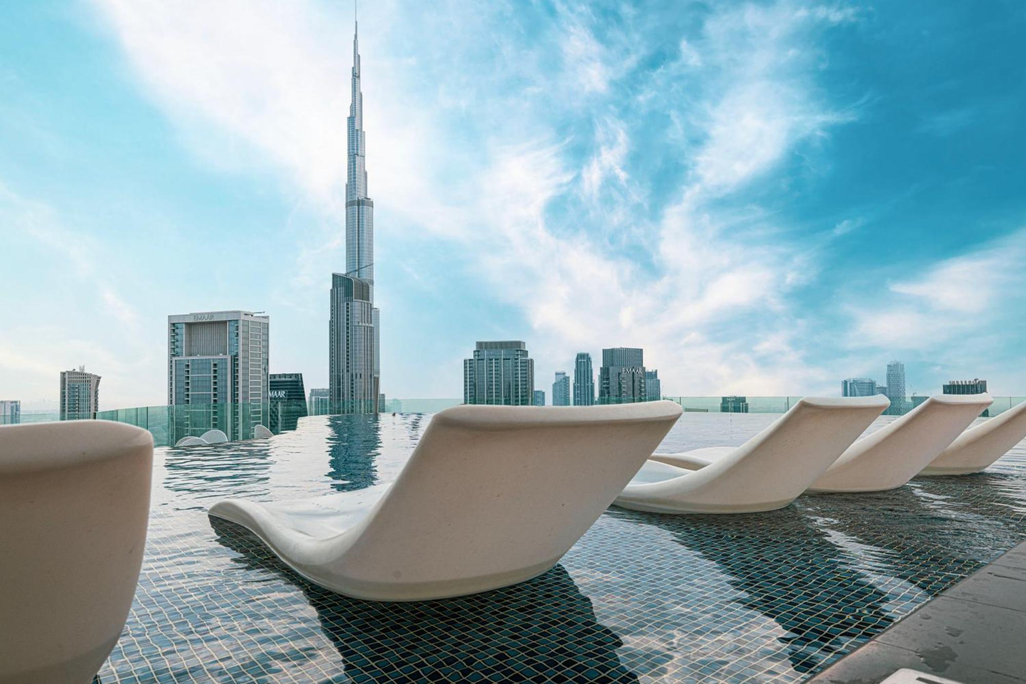 Apartamento Paramount Midtown, Infinity Pool, Burj Skyline Views Dubái Exterior foto